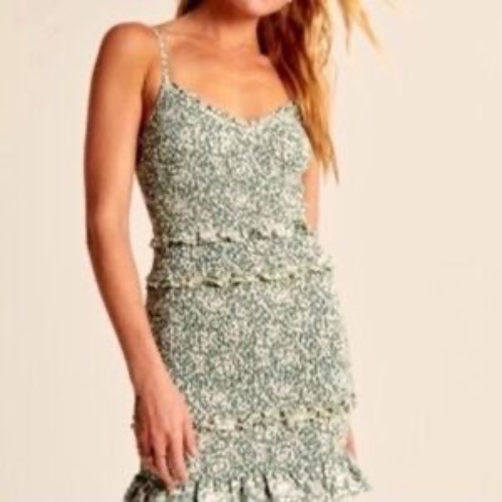 Abercrombie and Fitch Women's Green Floral Smocked Mini Dress, Wedding, Party S
